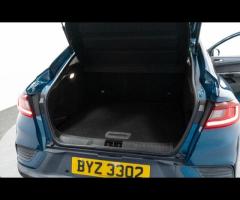 Renault Arkana This 2022 Renault Arkana TCe Iconic is a superb example, having been owned by just on - 34