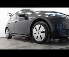 Volkswagen ID.3 This 2022 Volkswagen ID.3 Pro Performance Life is a superb example, boasting a singl - 11