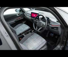 Volkswagen ID.3 This 2022 Volkswagen ID.3 Pro Performance Life is a superb example, boasting a singl - 19