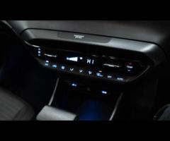 Hyundai i20 This 2022 Hyundai i20 T-GDi Premium presents an exceptional ownership proposition with i - 27