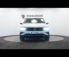 Volkswagen Tiguan This 2022 Volkswagen Tiguan TSI Life is a superb example, boasting a clear vehicle - 2