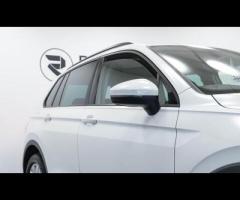 Volkswagen Tiguan This 2022 Volkswagen Tiguan TSI Life is a superb example, boasting a clear vehicle - 12