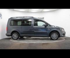 Volkswagen Caddy Maxi Life This 2018 Volkswagen Caddy Maxi Life TDI presents a superb ownership hist - 4