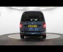 Volkswagen Caddy Maxi Life This 2018 Volkswagen Caddy Maxi Life TDI presents a superb ownership hist - 7