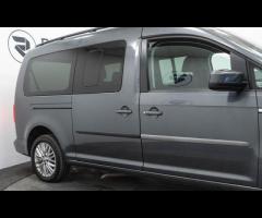 Volkswagen Caddy Maxi Life This 2018 Volkswagen Caddy Maxi Life TDI presents a superb ownership hist - 13