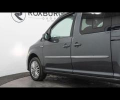 Volkswagen Caddy Maxi Life This 2018 Volkswagen Caddy Maxi Life TDI presents a superb ownership hist - 16