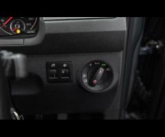 Volkswagen Caddy Maxi Life This 2018 Volkswagen Caddy Maxi Life TDI presents a superb ownership hist - 19