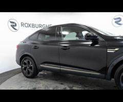 Renault Arkana This 2023 Renault Arkana E-TECH engineered BOSE Edition is a standout example, having - 13