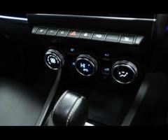 Renault Arkana This 2023 Renault Arkana E-TECH engineered BOSE Edition is a standout example, having - 28