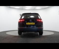 Volkswagen Tiguan Allspace This 2022 Volkswagen Tiguan Allspace TSI Life offers a superb ownership p - 7