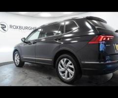 Volkswagen Tiguan Allspace This 2022 Volkswagen Tiguan Allspace TSI Life offers a superb ownership p - 17