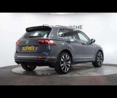 Volkswagen Tiguan HPI Clear - 1 Owner - VW Service History - 36 Months Warranty available + Superb v - 8