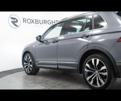 Volkswagen Tiguan HPI Clear - 1 Owner - VW Service History - 36 Months Warranty available + Superb v - 16