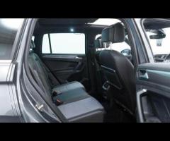 Volkswagen Tiguan HPI Clear - 1 Owner - VW Service History - 36 Months Warranty available + Superb v - 32