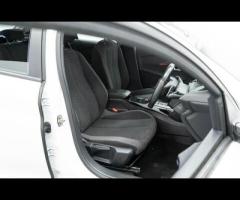 Peugeot 208 HPI Clear - 1 Owner - Peugeot Service History - 36 Months Warranty available + Superb va - 21