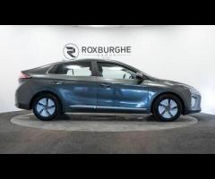 Hyundai IONIQ This 2022 Hyundai IONIQ h GDi Premium is a superb example, having been owned by just o - 9
