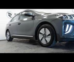 Hyundai IONIQ This 2022 Hyundai IONIQ h GDi Premium is a superb example, having been owned by just o - 11