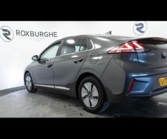 Hyundai IONIQ This 2022 Hyundai IONIQ h GDi Premium is a superb example, having been owned by just o - 19