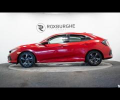 Honda Civic This 2019 Honda Civic VTEC Turbo SR is presented with a clear vehicle history check, off - 4