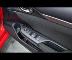 Honda Civic This 2019 Honda Civic VTEC Turbo SR is presented with a clear vehicle history check, off - 23