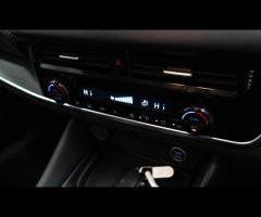 Nissan Qashqai This 2023 Nissan Qashqai DIG T N Connecta is a superb example, having had only one ow - 28