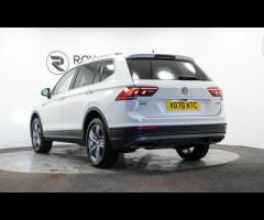 Volkswagen Tiguan Allspace HPI Clear - 1 Owner - VW Service History - 36 Months Warranty available + - 5