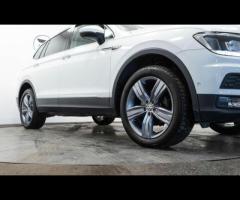 Volkswagen Tiguan Allspace HPI Clear - 1 Owner - VW Service History - 36 Months Warranty available + - 11