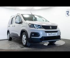 Peugeot Rifter HPI Clear - 1 Owner - Peugeot Service History - 36 Months Warranty available + Superb - 10