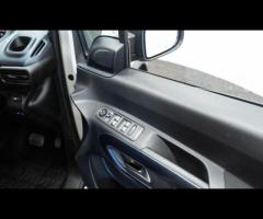 Peugeot Rifter HPI Clear - 1 Owner - Peugeot Service History - 36 Months Warranty available + Superb - 23