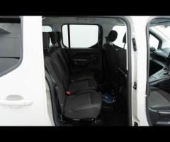 Peugeot Rifter HPI Clear - 1 Owner - Peugeot Service History - 36 Months Warranty available + Superb - 32