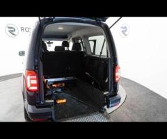 Volkswagen Caddy Maxi Life Buy with confidence from a dealership established in Birmingham since 198 - 35