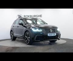 Volkswagen Tiguan This 2021 Volkswagen Tiguan TDI R Line offers an exceptional blend of style and pr