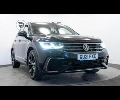 Volkswagen Tiguan This 2021 Volkswagen Tiguan TDI R Line offers an exceptional blend of style and pr - 10