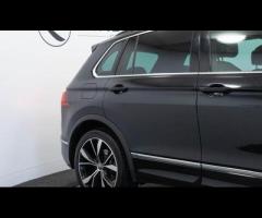 Volkswagen Tiguan This 2021 Volkswagen Tiguan TDI R Line offers an exceptional blend of style and pr - 14