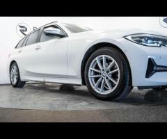 BMW 3 Series HPI Clear - 1 Owner - BMW Service History - 36 Months Warranty available + Superb value - 11