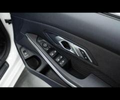 BMW 3 Series HPI Clear - 1 Owner - BMW Service History - 36 Months Warranty available + Superb value - 23