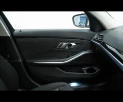 BMW 3 Series HPI Clear - 1 Owner - BMW Service History - 36 Months Warranty available + Superb value - 33