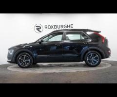 Kia Niro This 2022 Kia Niro h GDi 2 is a superb example, having been owned by only one person since - 4