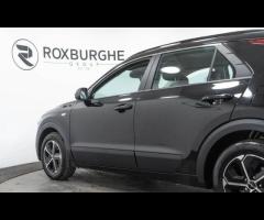 Kia Niro This 2022 Kia Niro h GDi 2 is a superb example, having been owned by only one person since - 19