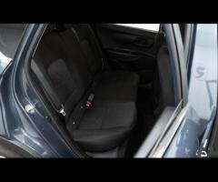 Hyundai BAYON This 2022 Hyundai BAYON T-GDi Premium is a superb example, boasting a single owner fro - 34