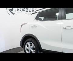 SsangYong Tivoli HPI Clear - 1 Owner - Service History - 36 Months Warranty available + Superb value - 14