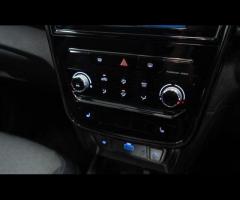 SsangYong Tivoli HPI Clear - 1 Owner - Service History - 36 Months Warranty available + Superb value - 31