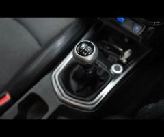 SsangYong Tivoli HPI Clear - 1 Owner - Service History - 36 Months Warranty available + Superb value - 32