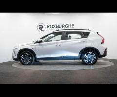 Hyundai BAYON This 2022 Hyundai BAYON T-GDi SE Connect is a superb example, having had only one owne - 4