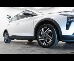 Hyundai BAYON This 2022 Hyundai BAYON T-GDi SE Connect is a superb example, having had only one owne - 10