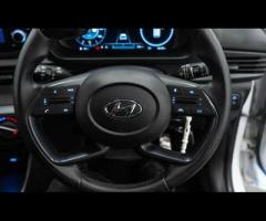 Hyundai BAYON This 2022 Hyundai BAYON T-GDi SE Connect is a superb example, having had only one owne - 20