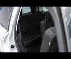 Ford Galaxy Buy with confidence from a dealership established in Birmingham since 1981. - 33