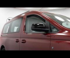 Volkswagen Caddy Maxi Buy with confidence from a dealership established in Birmingham since 1981. - 12