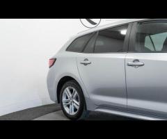 Suzuki Swace This 2022 Suzuki Swace SZ-T presents an exceptional ownership proposition, having been - 14