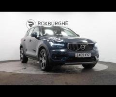 Volvo XC40 This 2019 Volvo XC40 D3 Inscription offers a superb blend of style and practicality, maki